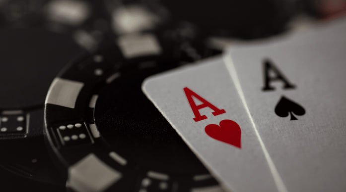 Pengalaman Live Casino dengan dealer langsung dan akses mobile di permen4d